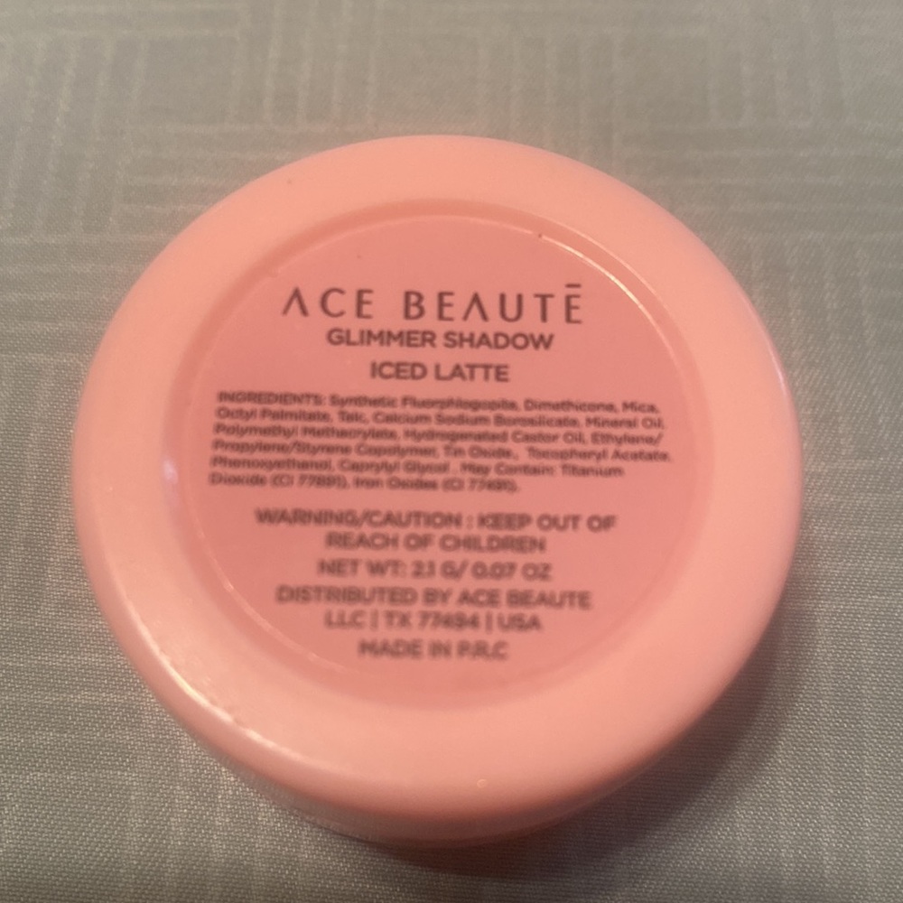 Ace Beaute Glimmer Shadow - Picture 4 of 4